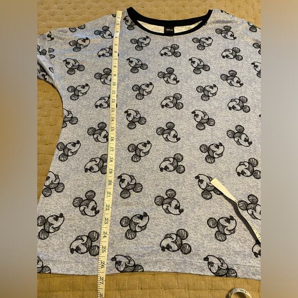 Disney for Costco Pajama Lounge Long Sleeve Top.  NWOT. Sz L Mickey Mouse - Picture 8 of 8